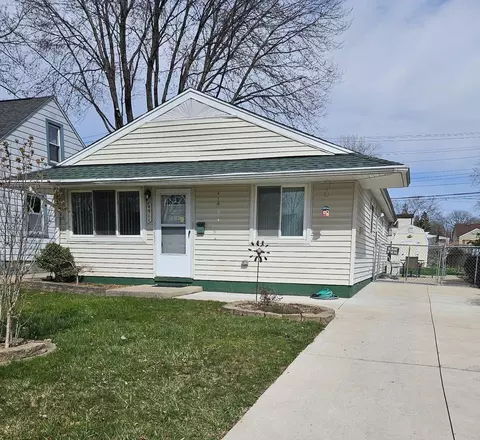 Exterior - 4511 Niagara St, Wayne, MI 48184 photo 4 of 17
