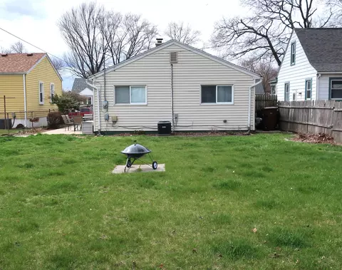 Exterior - 4511 Niagara St, Wayne, MI 48184 photo 9 of 17