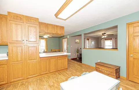 Bath - 308 Buchanan St, Bronson, MI 49028 photo 1 of 5
