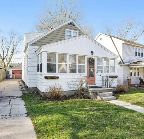 848 Merritt St SE, Grand Rapids, MI 49507