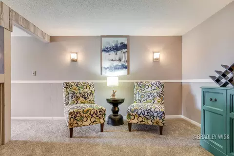 Living - 6775 Buehler Rd, Freeport, MI 49325 photo 5 of 7