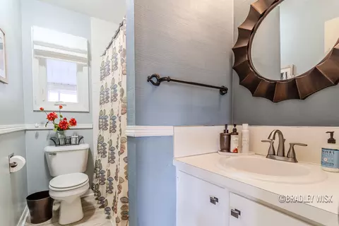 Bath - 6775 Buehler Rd, Freeport, MI 49325 photo 1 of 2