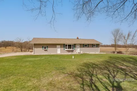 Exterior - 6775 Buehler Rd, Freeport, MI 49325 photo 13 of 16