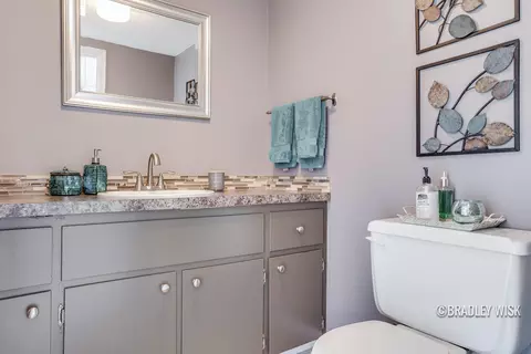 Bath - 6775 Buehler Rd, Freeport, MI 49325 photo 2 of 2