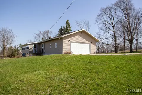 Exterior - 6775 Buehler Rd, Freeport, MI 49325 photo 8 of 16