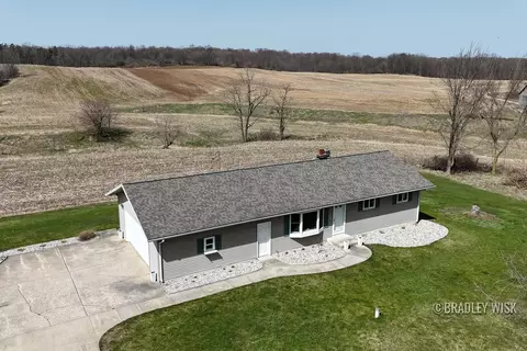 6775 Buehler Rd, Freeport, MI 49325
