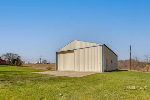 Exterior - 6775 Buehler Rd, Freeport, MI 49325 photo 12 of 16