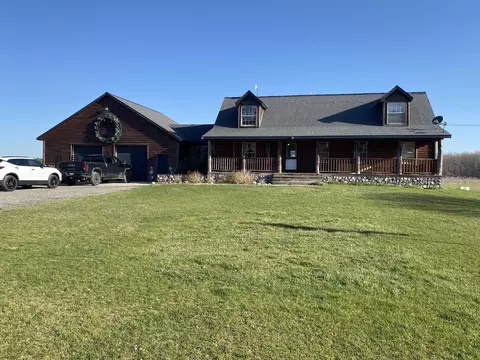 4573 W Baseline Rd, Fremont, MI 49412