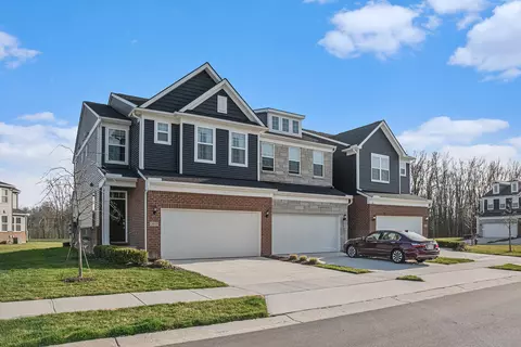 2817 Fairgrove Cres, Ann Arbor, MI 48108