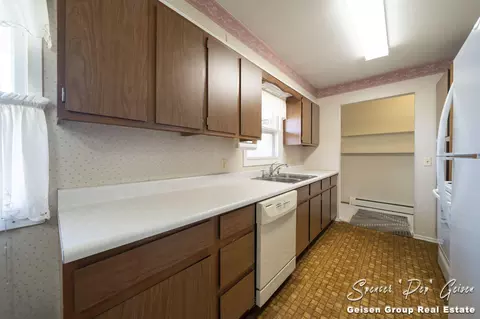Kitchen - 365 N Musson Rd, Stanton, MI 48888 photo 3 of 7