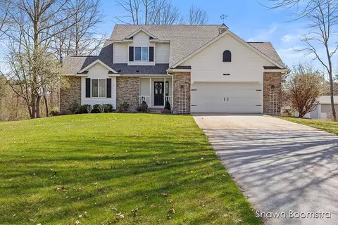 6500 64th Ave, Hudsonville, MI 49426