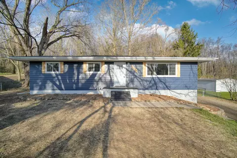 Exterior - 4276 Indian Trl, Jackson, MI 49201 photo 2 of 17