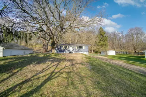 4276 Indian Trl, Jackson, MI 49201