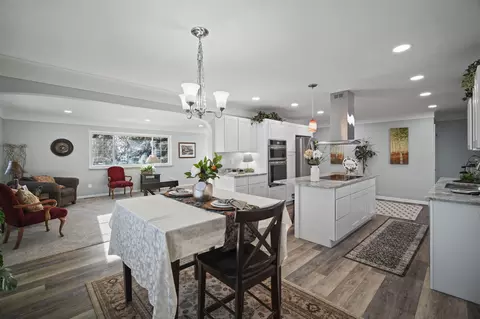 Dining - 4276 Indian Trl, Jackson, MI 49201 photo 2 of 2