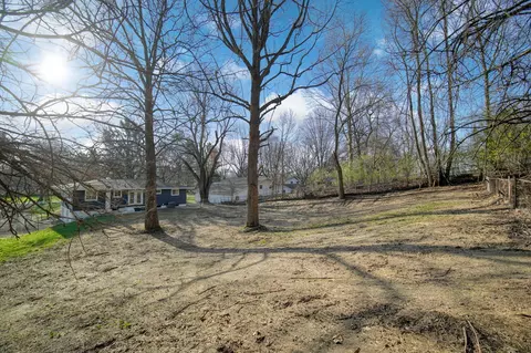 Exterior - 4276 Indian Trl, Jackson, MI 49201 photo 16 of 17