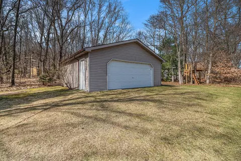 Exterior - 13044 Ryan Ridge Dr SE, Lowell, MI 49331 photo 10 of 10