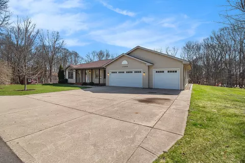 Exterior - 13044 Ryan Ridge Dr SE, Lowell, MI 49331 photo 4 of 10