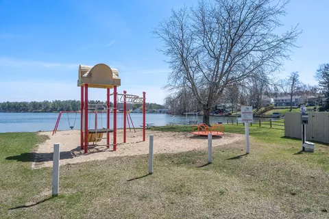 View/Area - 11636 Cedar Ct, Jerome, MI 49249 photo 2 of 16