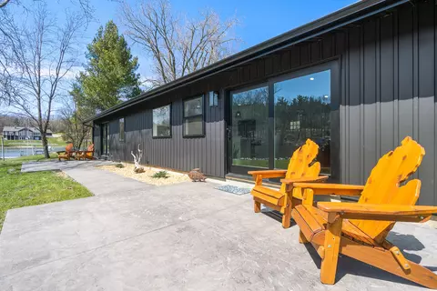 Exterior - 11636 Cedar Ct, Jerome, MI 49249 photo 3 of 11