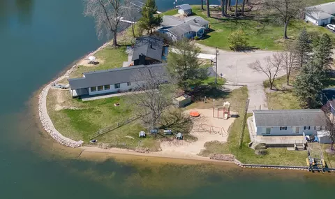 View/Area - 11636 Cedar Ct, Jerome, MI 49249 photo 11 of 16