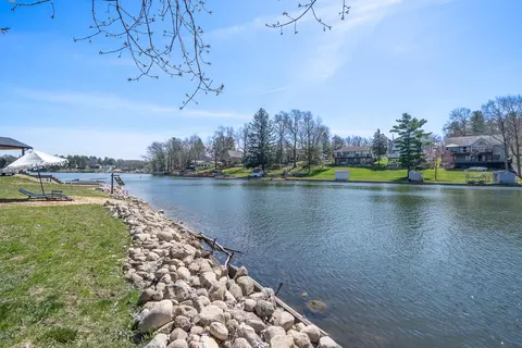 View/Area - 11636 Cedar Ct, Jerome, MI 49249 photo 3 of 16