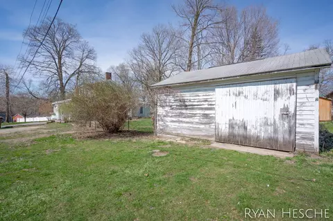 Exterior - 208 N King St, Lyons, MI 48851 photo 11 of 12