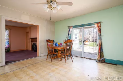 Dining - 208 N King St, Lyons, MI 48851 photo 2 of 2