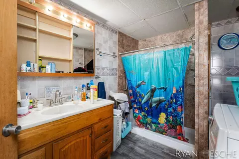 Bath - 208 N King St, Lyons, MI 48851 photo 1 of 1