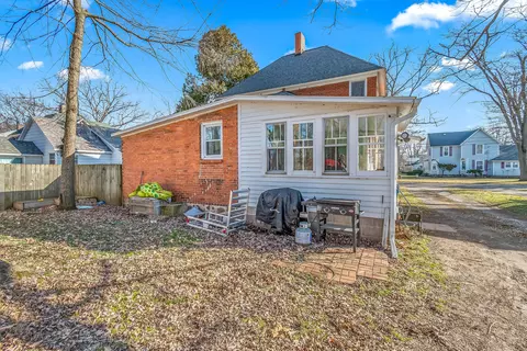 Exterior - 138 Walnut St, Coldwater, MI 49036 photo 8 of 8