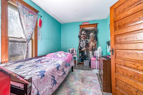 Bedroom - 138 Walnut St, Coldwater, MI 49036 photo 5 of 5