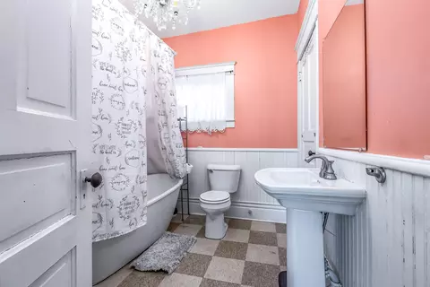 Bath - 138 Walnut St, Coldwater, MI 49036 photo 1 of 1