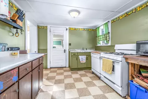 Kitchen - 138 Walnut St, Coldwater, MI 49036 photo 1 of 1
