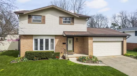 2630 Bernice Ave, Ann Arbor, MI 48103