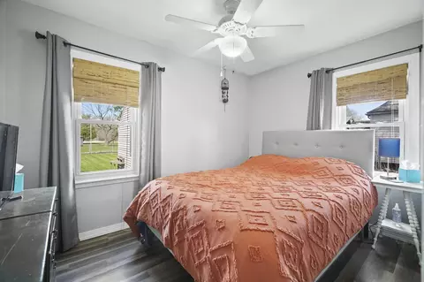 Bedroom - 2428 Wallace Dr, Jackson, MI 49203 photo 1 of 7