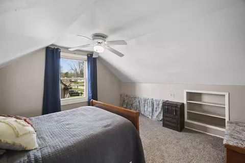Bedroom - 2428 Wallace Dr, Jackson, MI 49203 photo 4 of 7