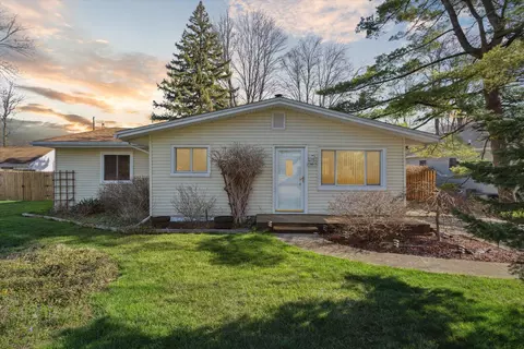 23475 Donaldson St, Clinton Twp, MI 48035