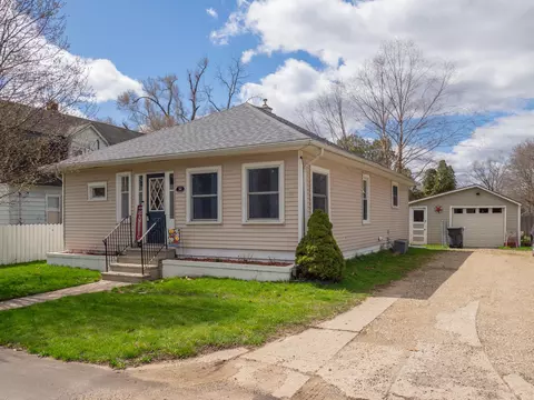 94 Parcom St, Kalamazoo, MI 49004