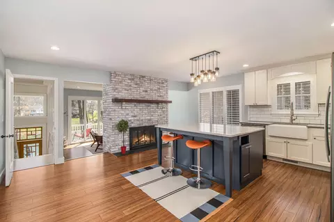 Kitchen - 11821 Killarny Cir, Jerome, MI 49249 photo 1 of 7