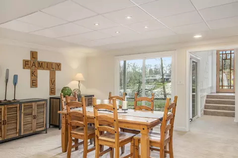 Dining - 11821 Killarny Cir, Jerome, MI 49249 photo 1 of 2