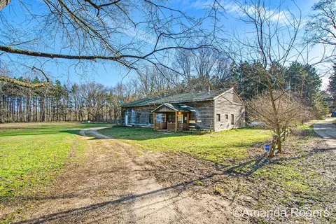 Exterior - 9888 Marble Pines Dr, Lowell, MI 49331 photo 2 of 10