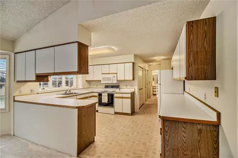 Kitchen - 5931 Bellwether Dr, Saline, MI 48176 photo 1 of 4