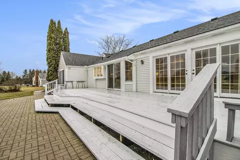 Exterior - 5931 Bellwether Dr, Saline, MI 48176 photo 5 of 10