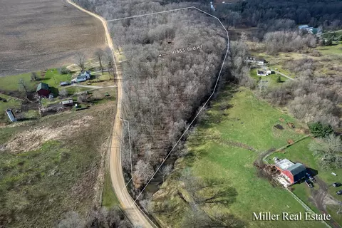 9148 S Bird Rd, Dowling, MI 49050 photo 3