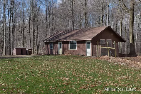 9148 S Bird Rd, Dowling, MI 49050 photo 39