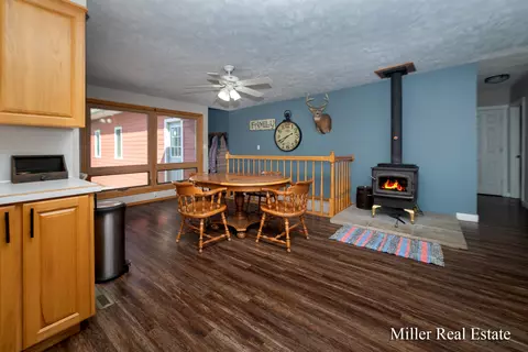 9148 S Bird Rd, Dowling, MI 49050 photo 12