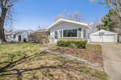 4447 Bremer St SW, Grandville, MI 49418