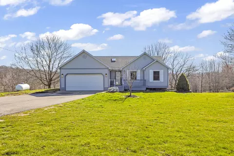 4819 Wright Rd, Leslie, MI 49251