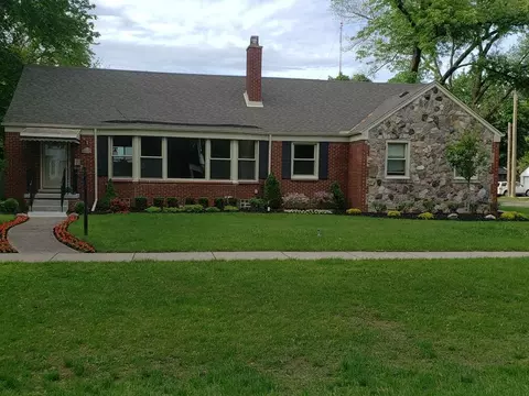 17512 Cornell Rd, Southfield, MI 48075
