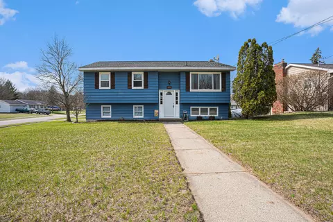 1031 Gaynor Ct NW, Grand Rapids, MI 49544