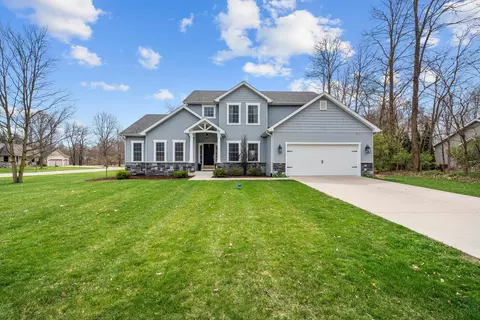 25573 Windsor Dr, Edwardsburg, MI 49112